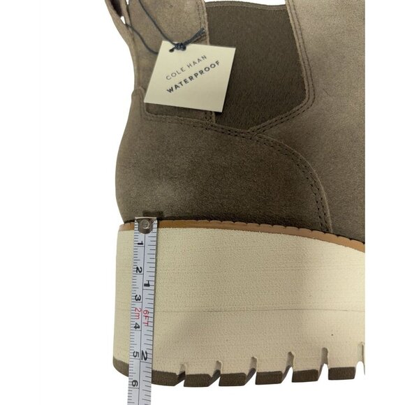 COLE HAAN / ZG City / Waterproof / Suede / Wedge / Ankle Boots / US Size 8 / Oli - Picture 8 of 10